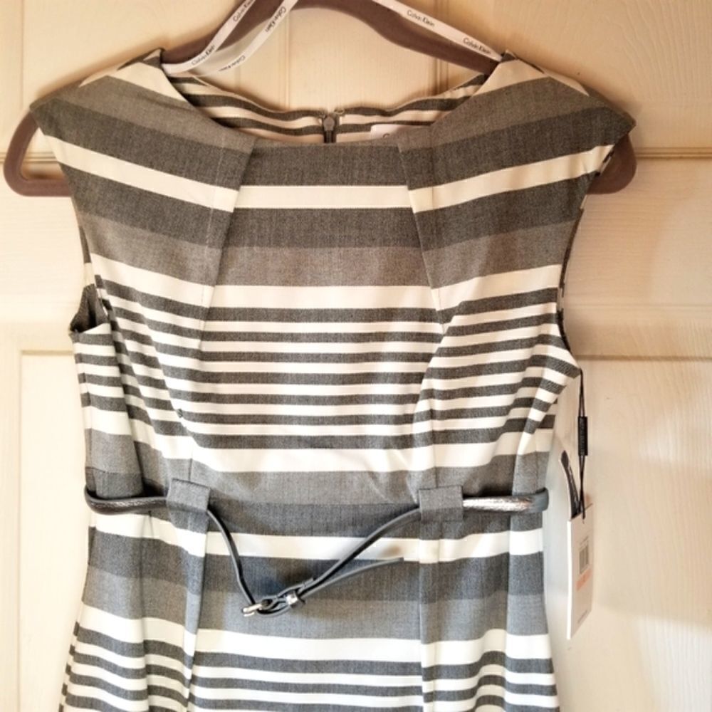 Calvin Klein Gray Off-White Striped Sleeveless Dress Size 2 NWT - Picture 2 of 15